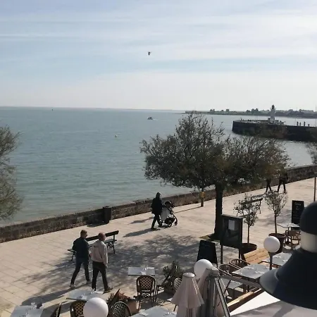 ღ Du Capitaine - Vue Sur * La Flotte